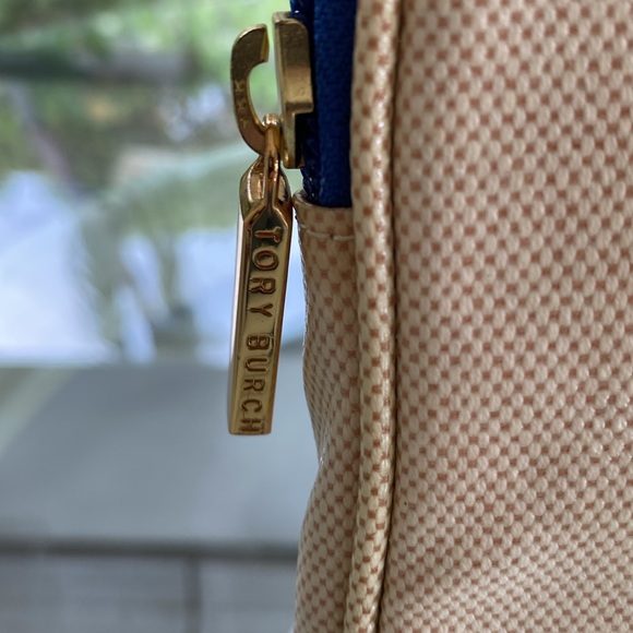 Tory Burch iPad/Tablet Case - Picture 3 of 9